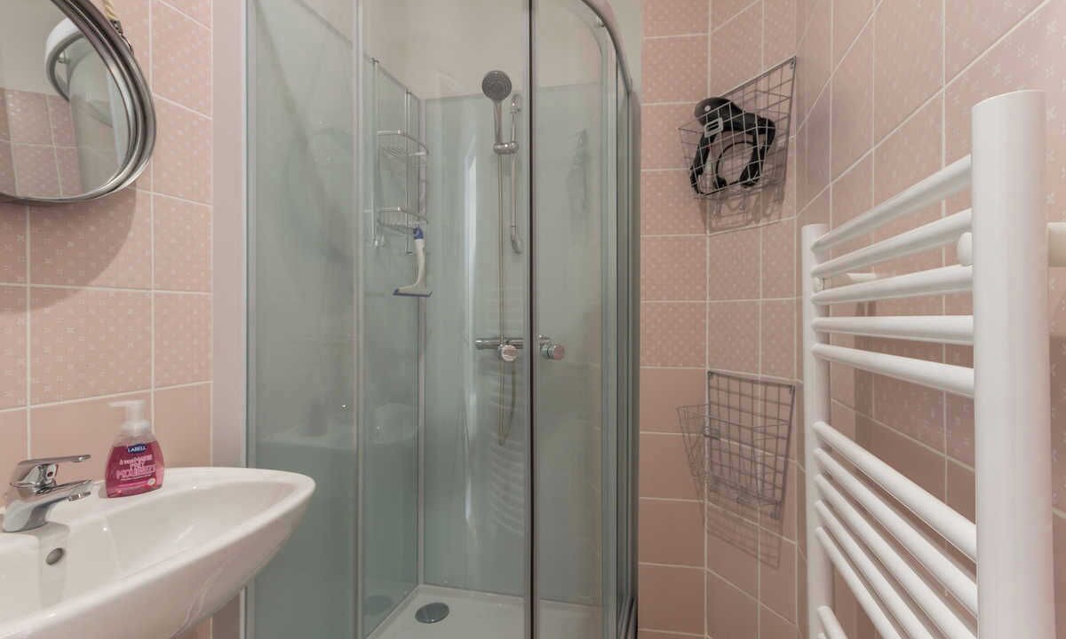 Photo of Bathroom in Etretat