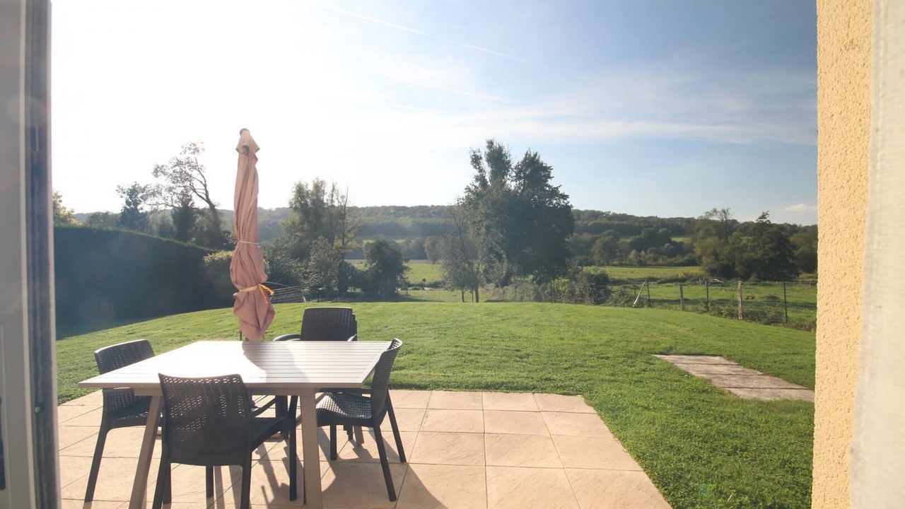 Photo of Outdoor in Muchedent