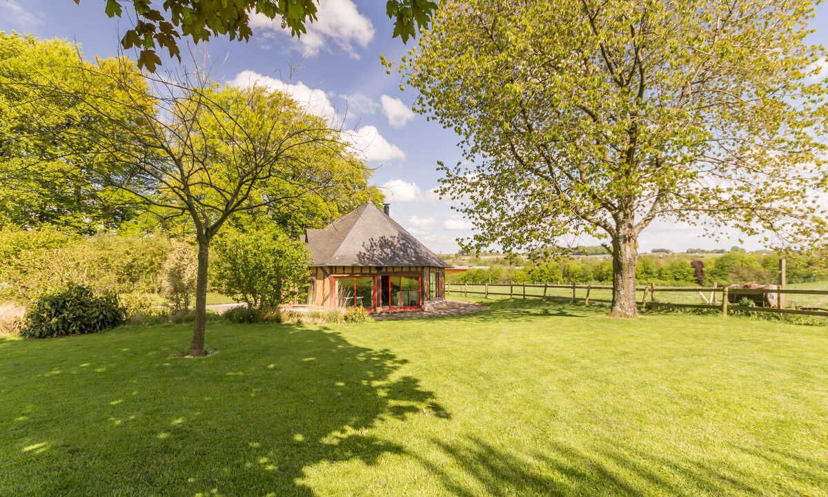 Photo of Outdoor in Mirville