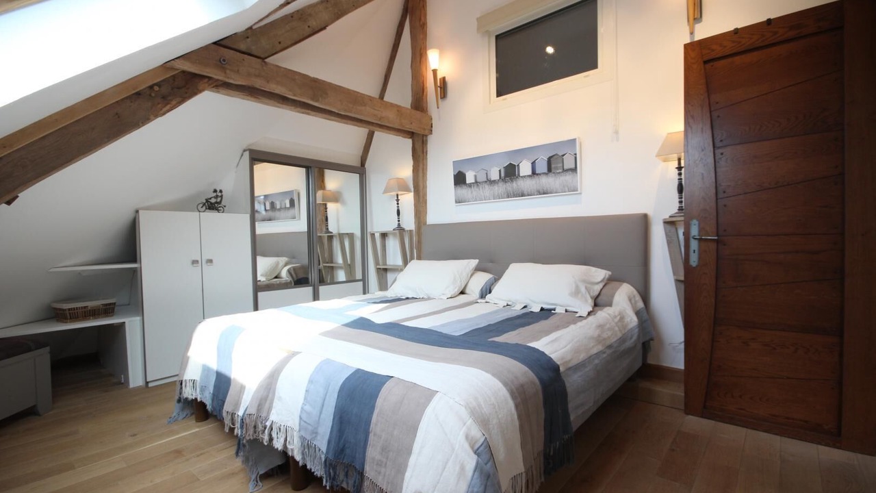 Photo of Bedroom in Mirville