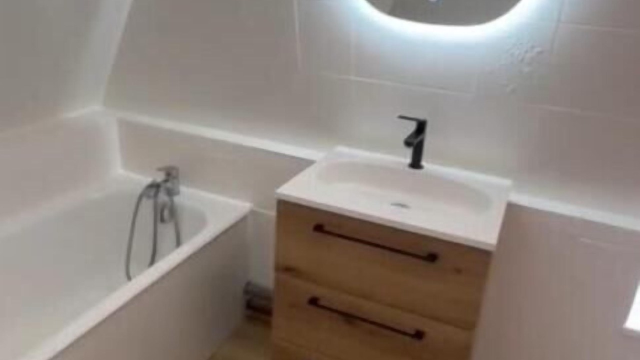 Photo of Bathroom in Blosseville