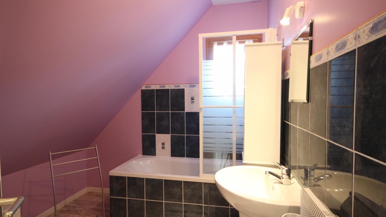 Photo of Bathroom in Mortemer