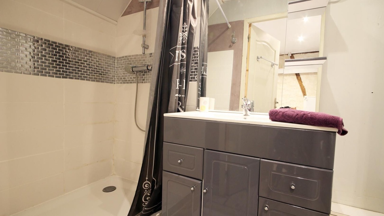 Photo of Bathroom in Avesnes-en-Bray