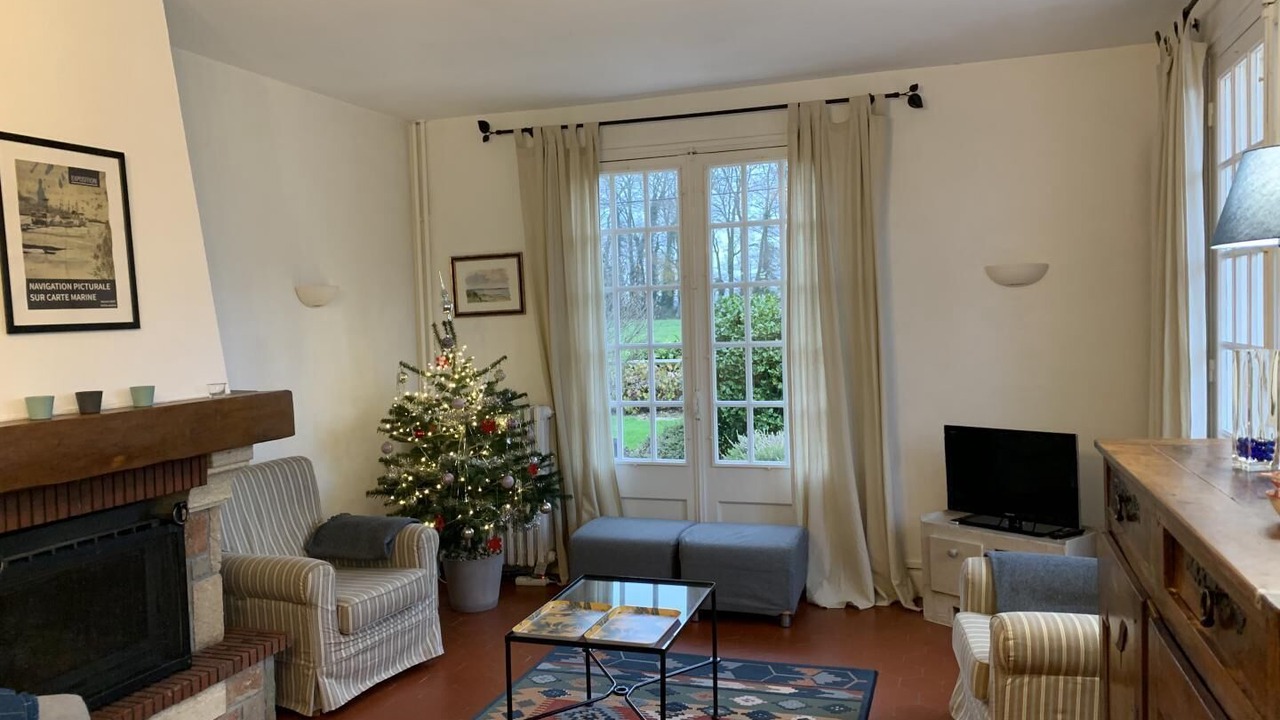 Photo of Livingroom in Angiens