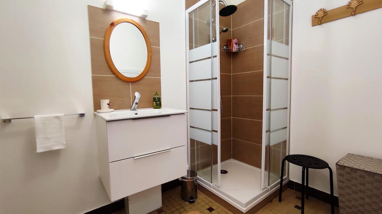 Photo of Bathroom in Saint-Valery-en-Caux