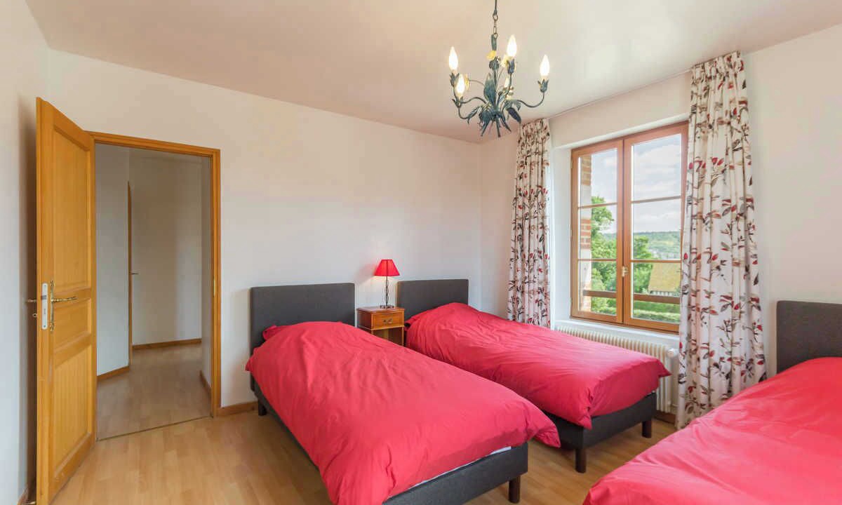 Photo of Bedroom in Hautot-sur-Seine
