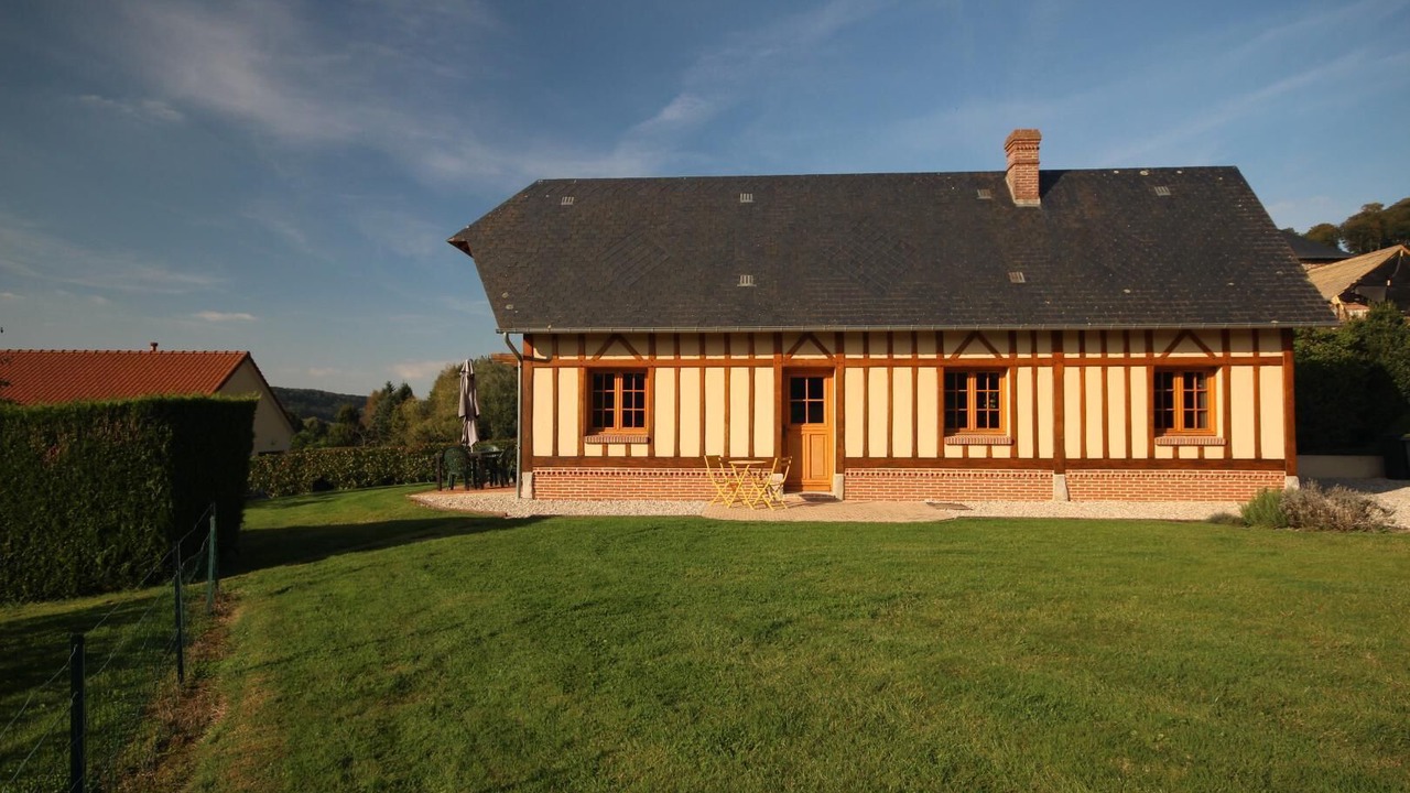 Photo of Outdoor in Muchedent