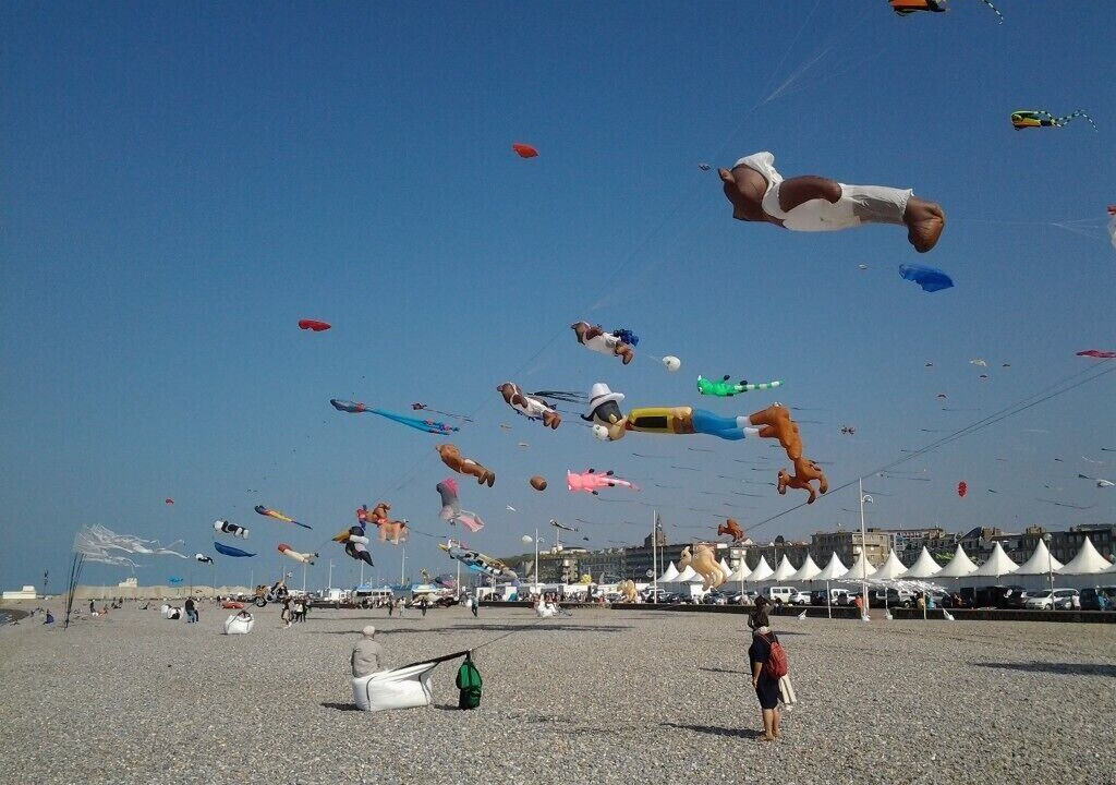 Photo of Others in Muchedent