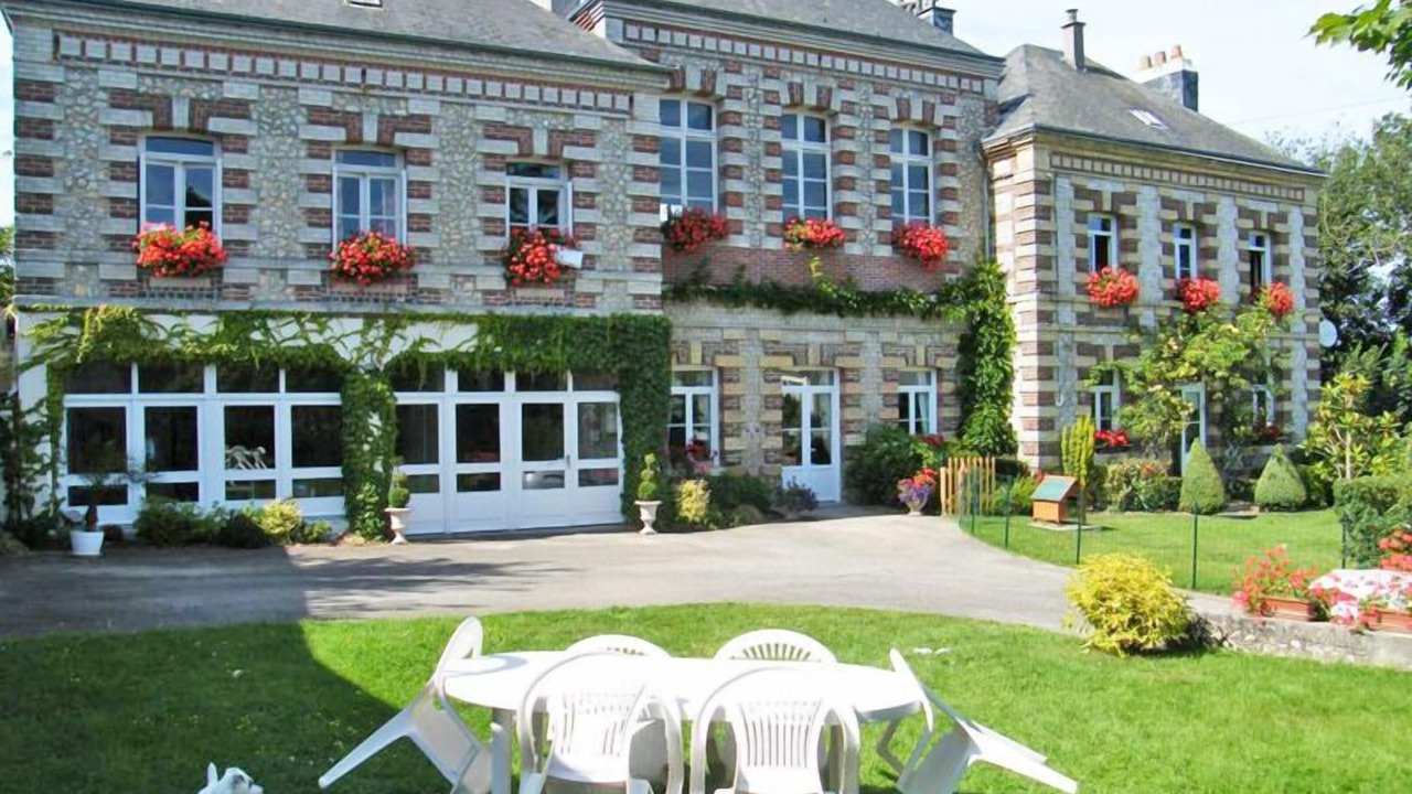 Photo of Outdoor in Rolleville