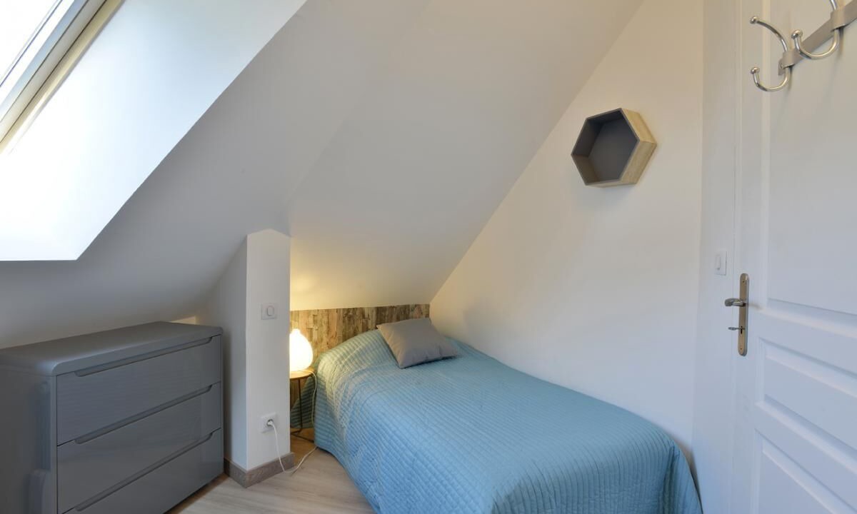 Photo of Bedroom in Houdetot