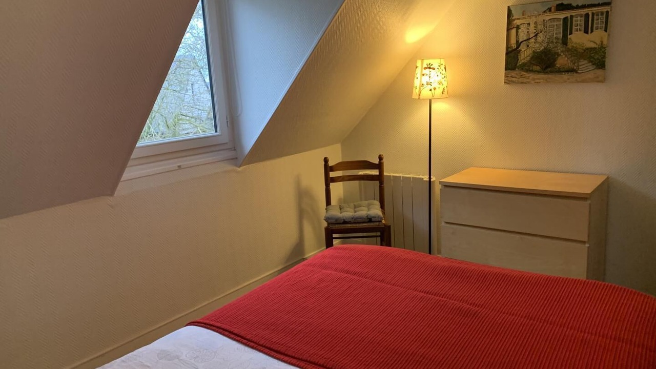 Photo of Bedroom in Ambrumesnil