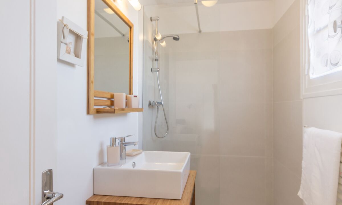 Photo of Bathroom in Mesnil-Val