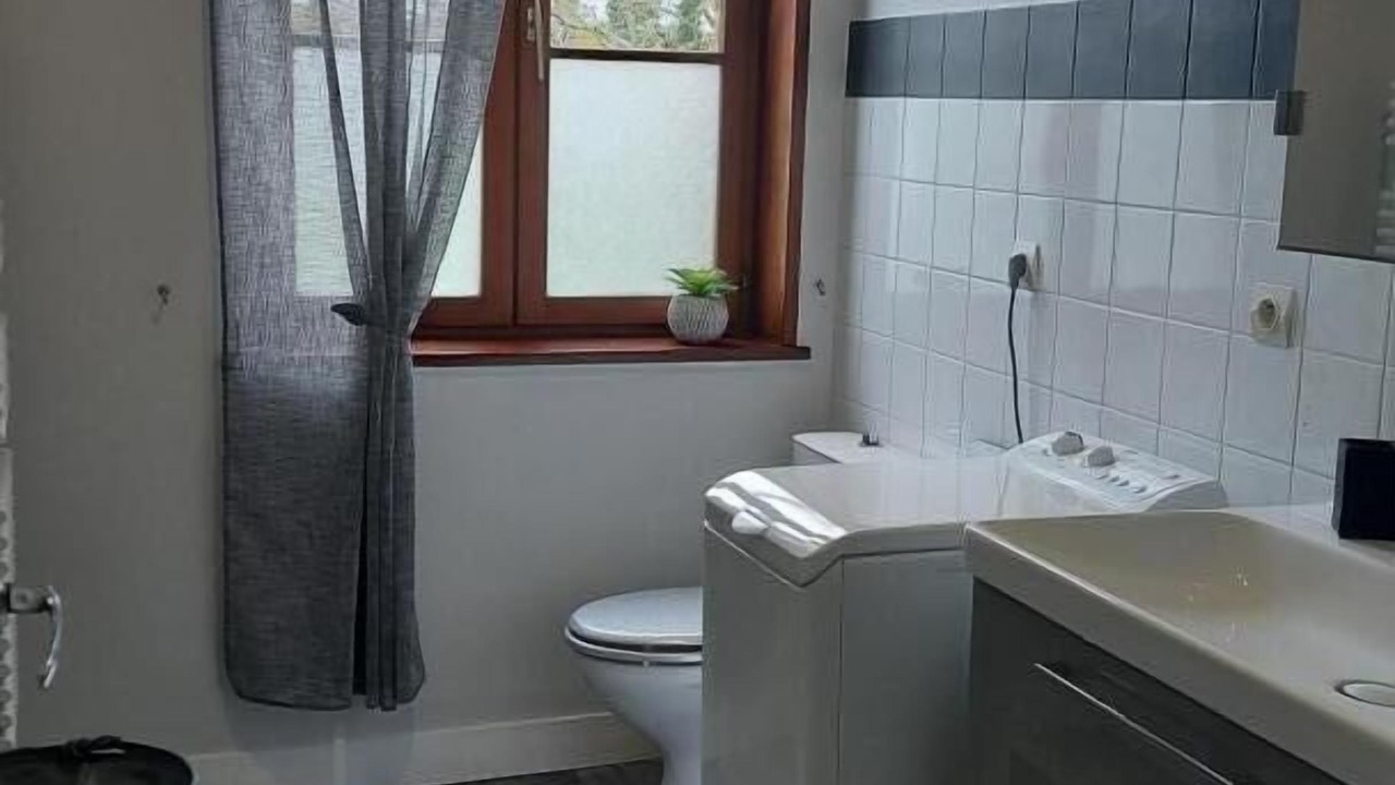 Photo of Bathroom in Saint-Leonard