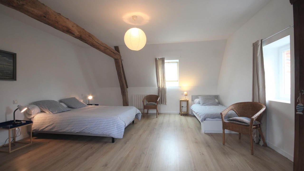 Photo of Bedroom in Envronville