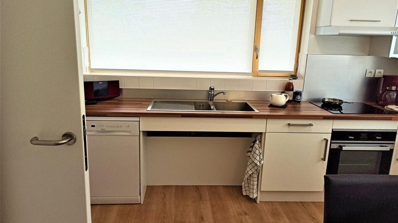 Photo of Kitchen in Paluel