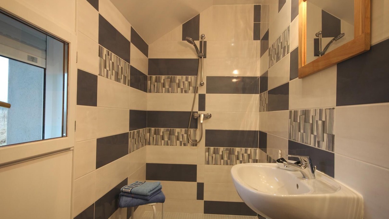 Photo of Bathroom in Paluel