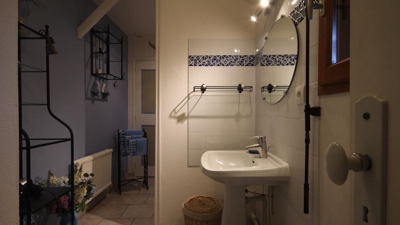 Photo of Bathroom in Paluel