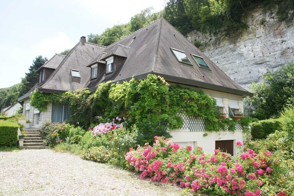 Photo of Outdoor in Le Mesnil-sous-Jumieges