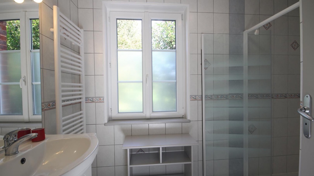 Photo of Bathroom in Preaux