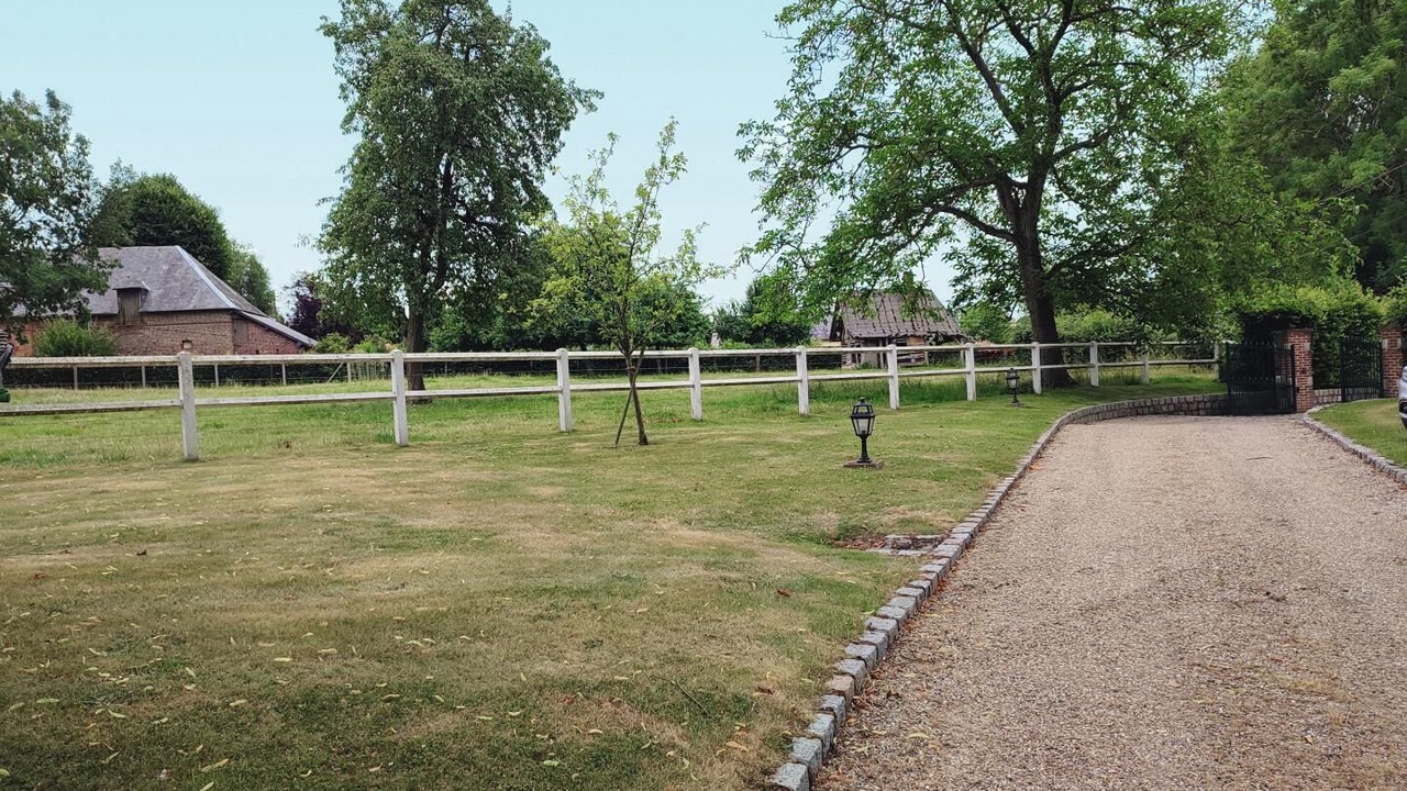 Photo of Outdoor in Fresne-le-Plan