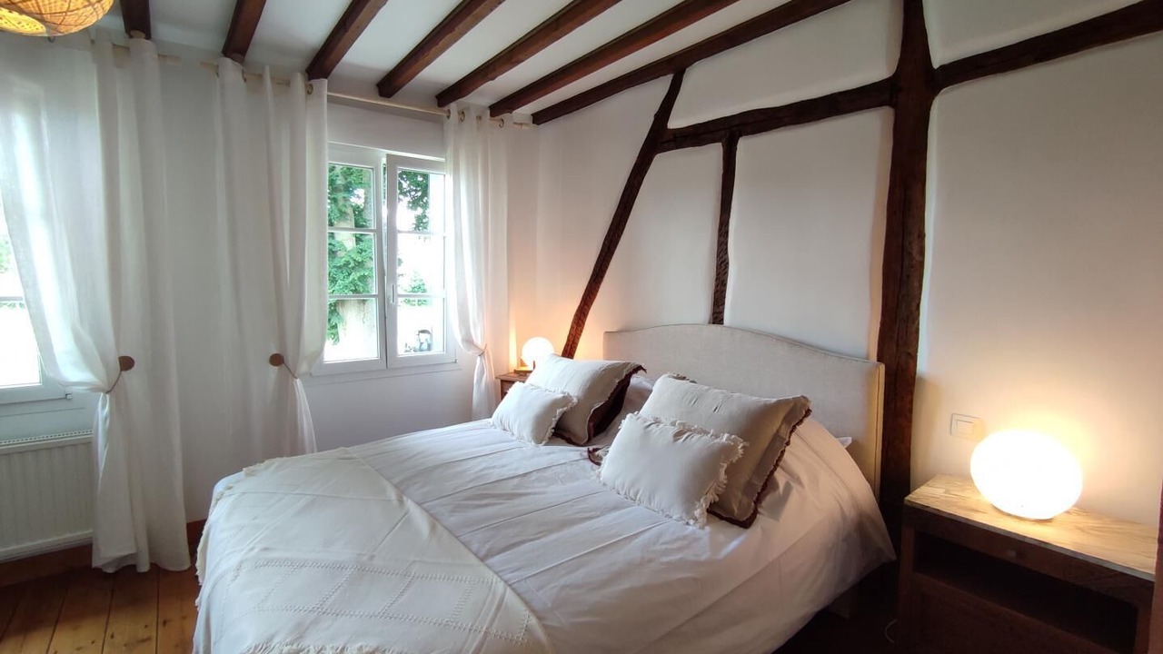 Photo of Bedroom in Fresne-le-Plan