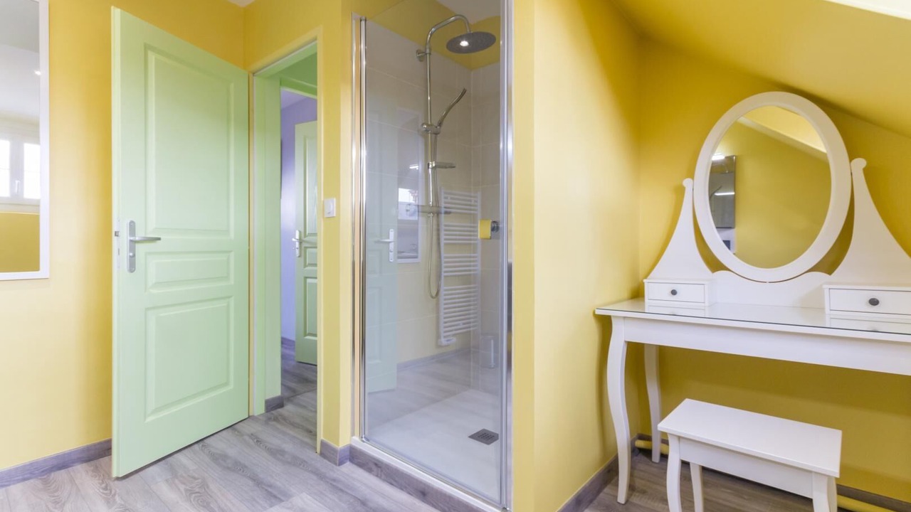 Photo of Bathroom in Forges-les-Eaux