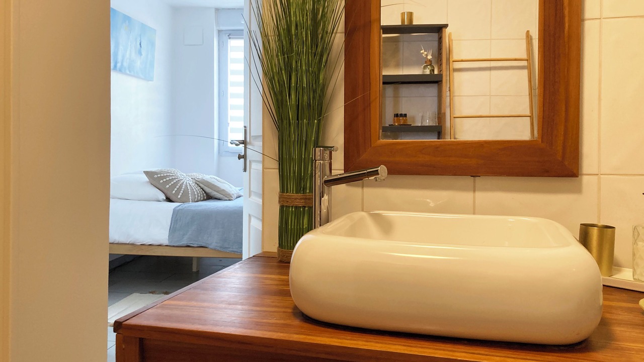Photo of Bathroom in Fecamp