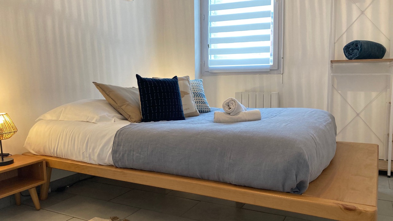 Photo of Bedroom in Fecamp