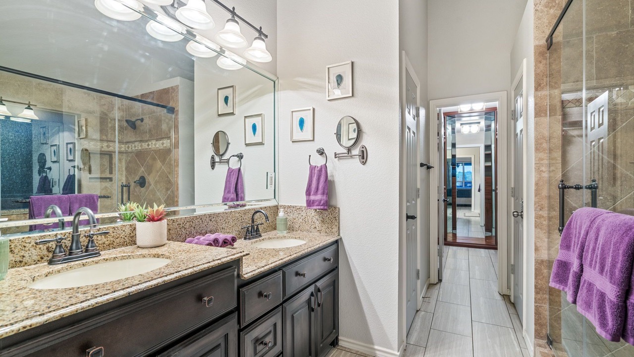 Photo of Bathroom in Lewisville