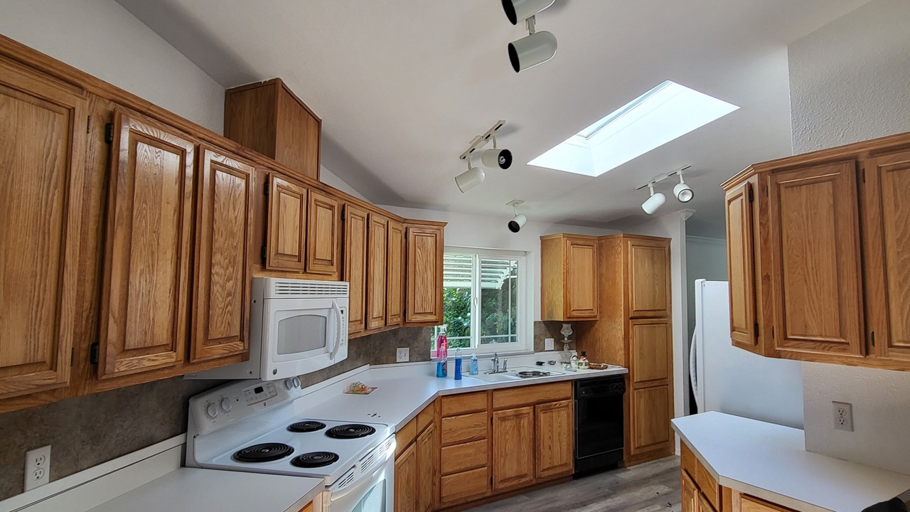 Photo of Kitchen in Harbor