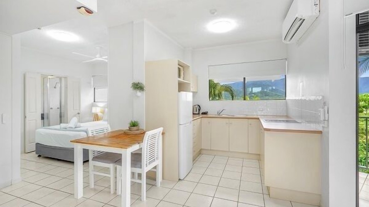 Photo of Kitchen in Trinity Beach