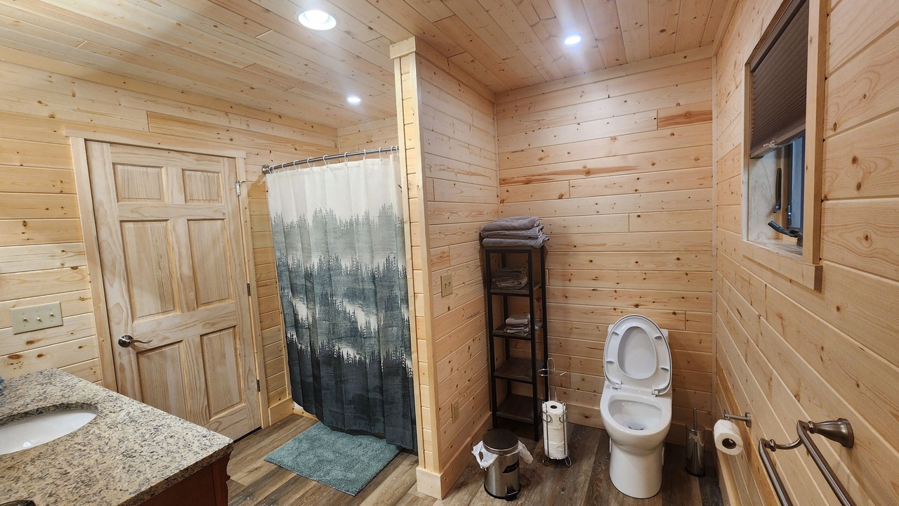 Photo of Bathroom in Irons