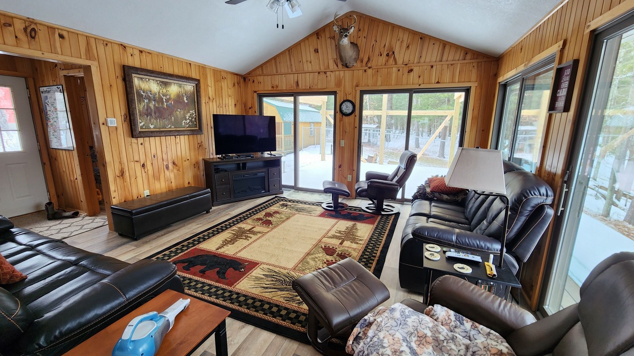 Photo of Livingroom in Irons