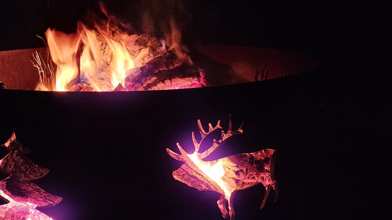 Photo of Outdoor in Irons