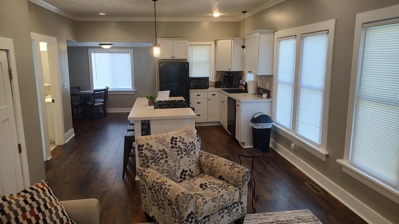 Photo of Livingroom in Midland