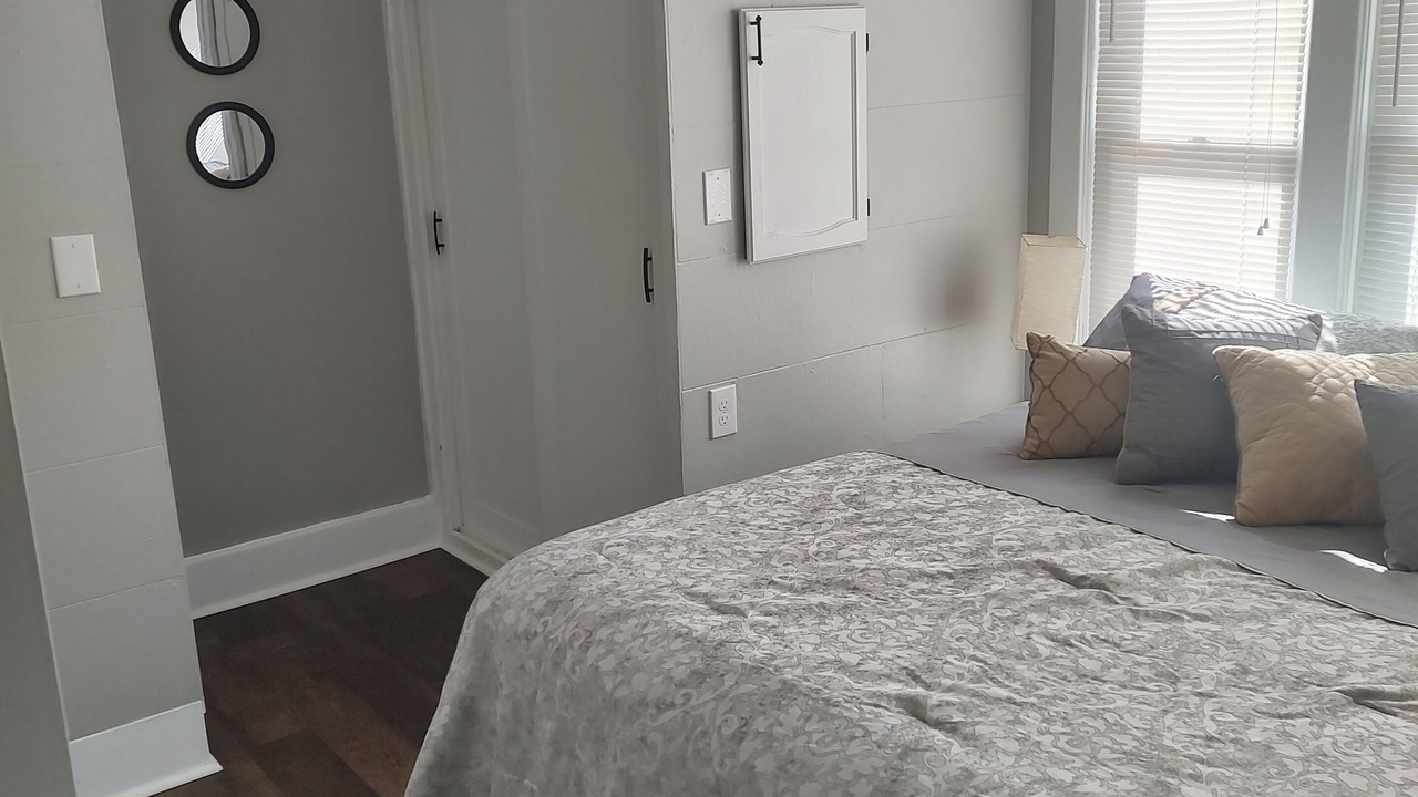 Photo of Bedroom in Midland