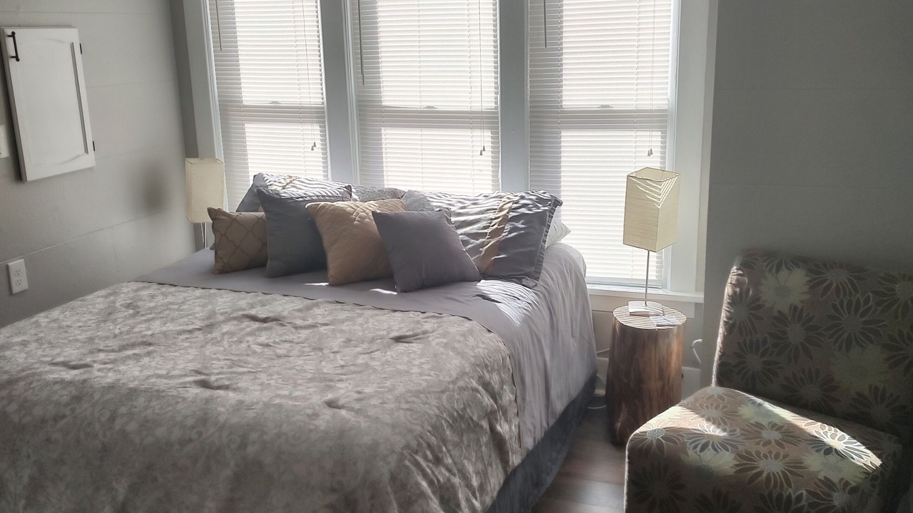 Photo of Bedroom in Midland