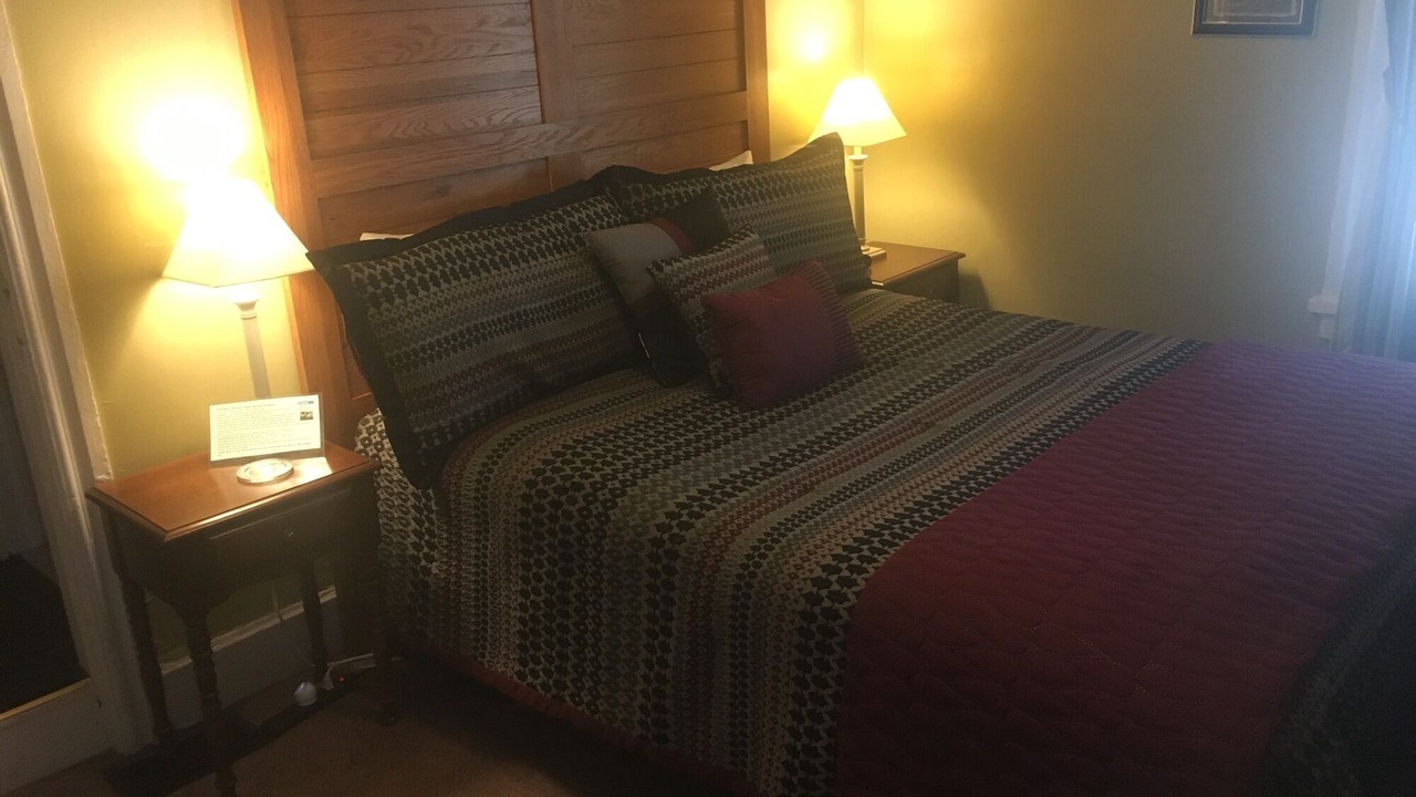 Photo of Bedroom in Steubenville