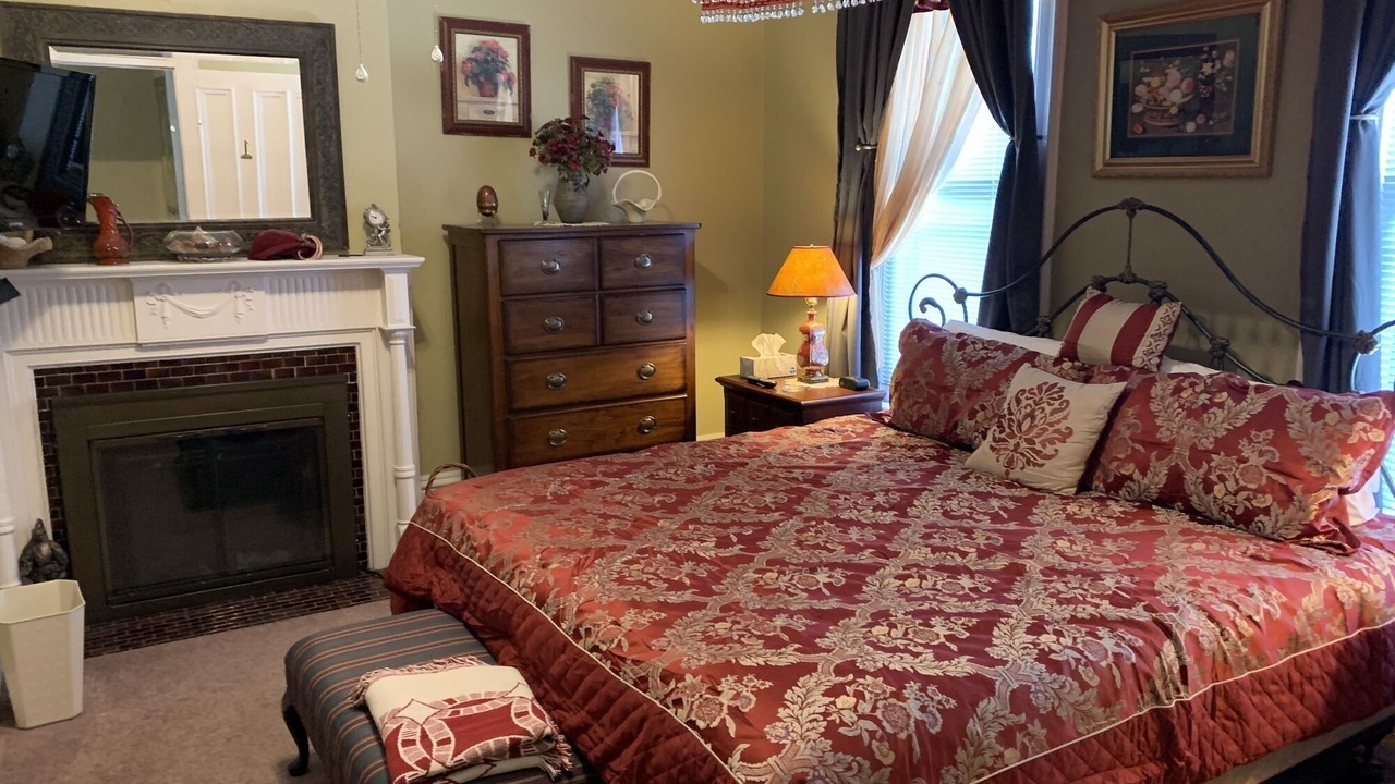 Photo of Bedroom in Steubenville