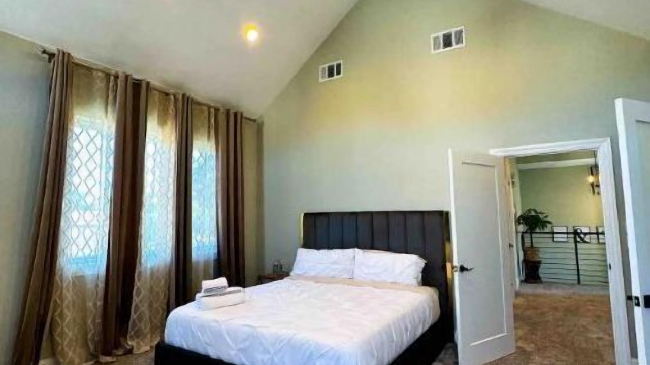 Photo of Bedroom in Rodeo