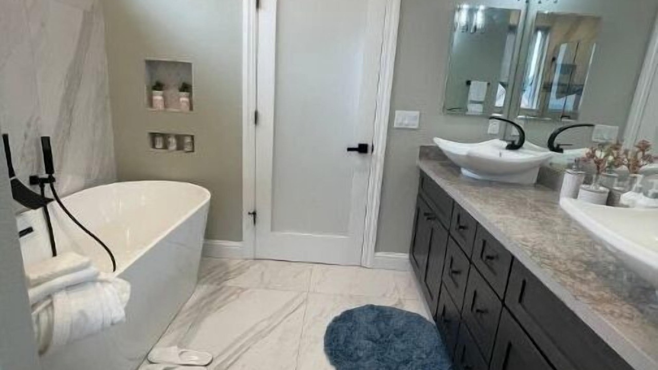 Photo of Bathroom in Rodeo