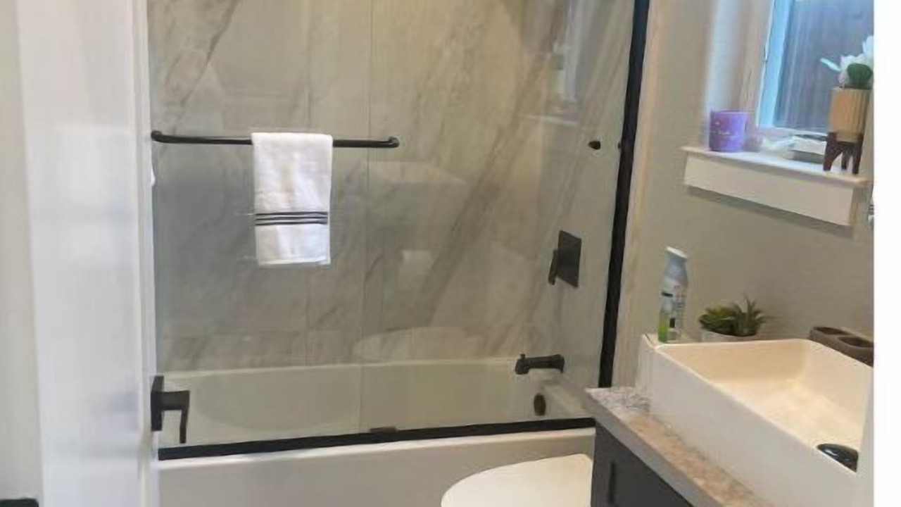 Photo of Bathroom in Rodeo