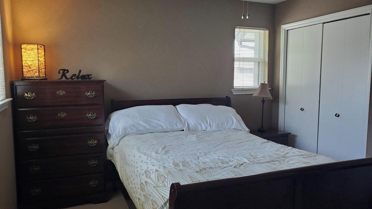 Photo of Bedroom in McNeil