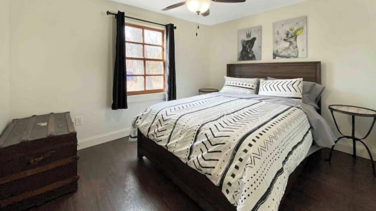 Photo of Bedroom in Commack