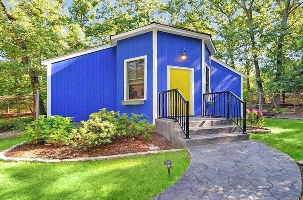 Photo of Outdoor in Commack