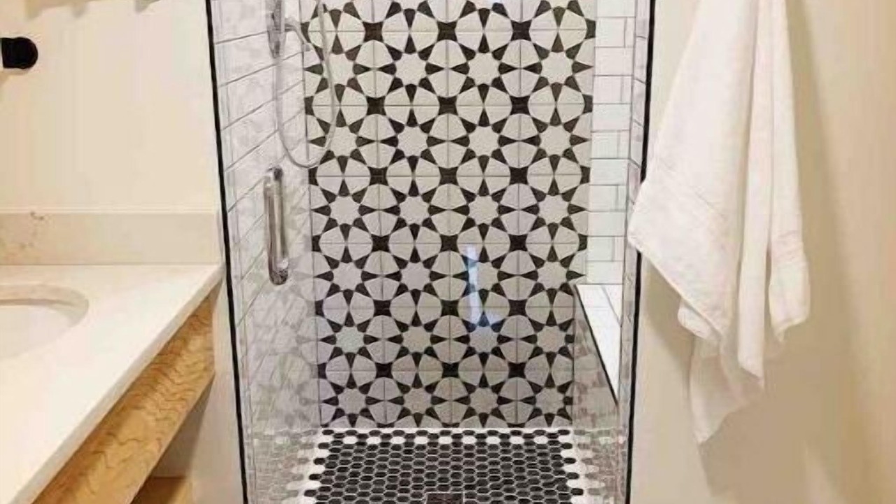 Photo of Bathroom in Siloam Springs