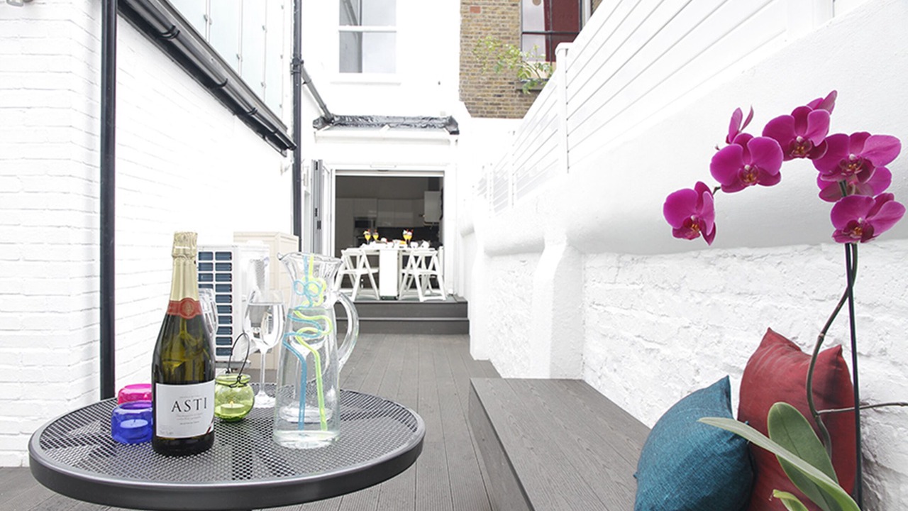 Photo of Others in Hammersmith Broadway