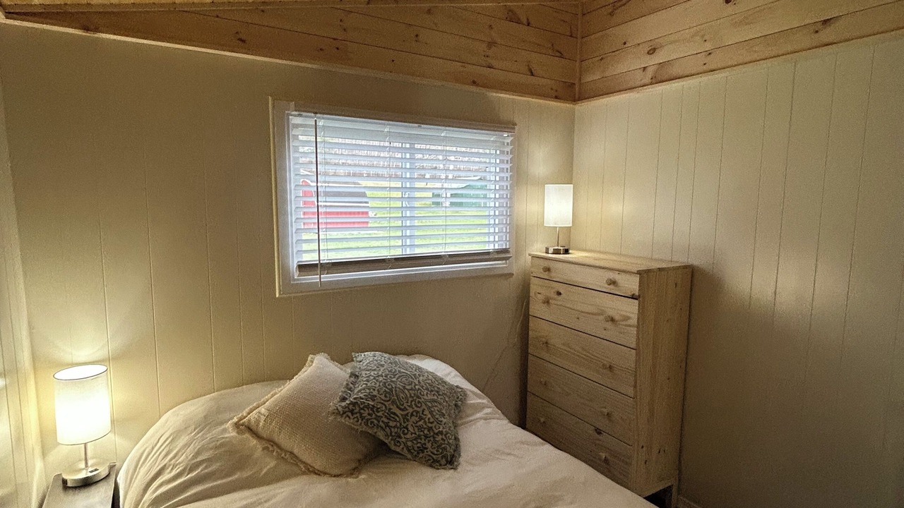 Photo of Bedroom in Rushford Lake