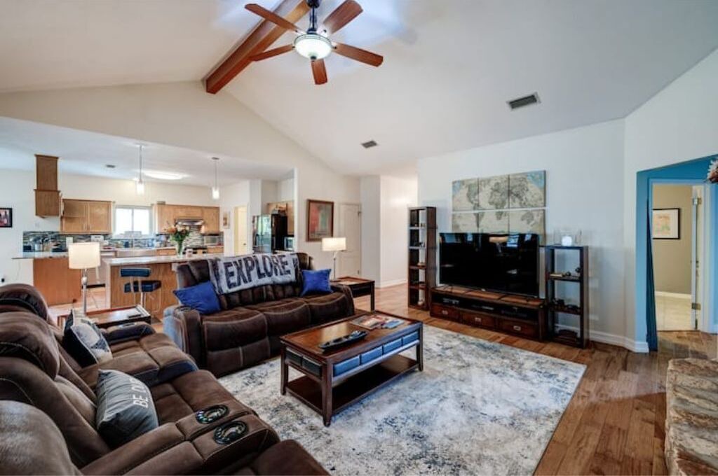 Photo of Livingroom in Leander