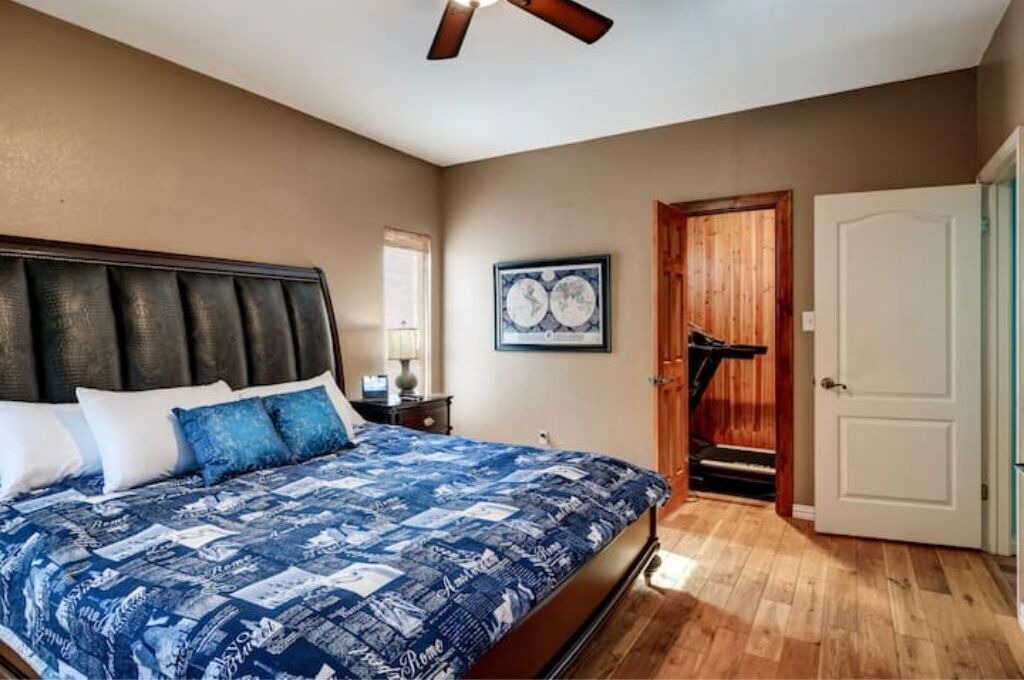 Photo of Bedroom in Leander